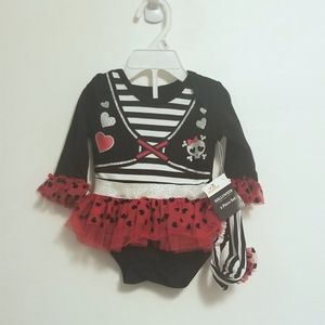 2/$20 NWT Way 2 Celebrate Halloween Skull Bodysuit